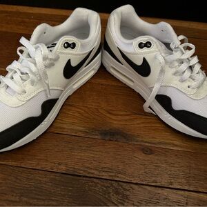 Nike Air Max for women (NEW)